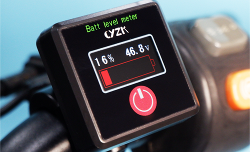 电动车电量总是“虚标”？改装电池后如何精准显示？三种方案终极对比